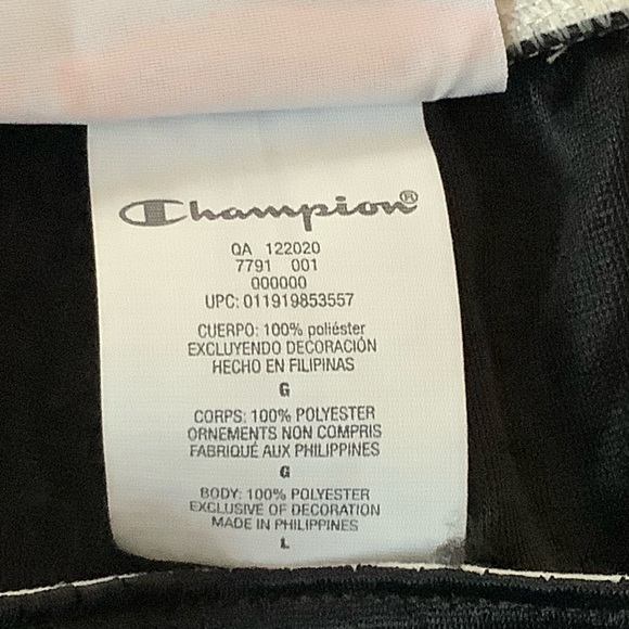 NWOT New Champion mesh athletic shorts 3”, black color, Size L - Picture 12 of 13